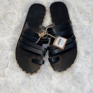 American Eagle Sandal